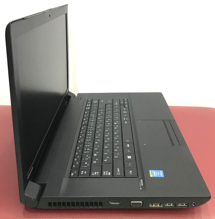 لپ تاپ استوک توشیبا TOSHIBA dynabook Satellite B554/M صفحه 15.6 اینچی پردازنده Core i5 نسل چهارم گرافیک اینتل اچ دی 4600