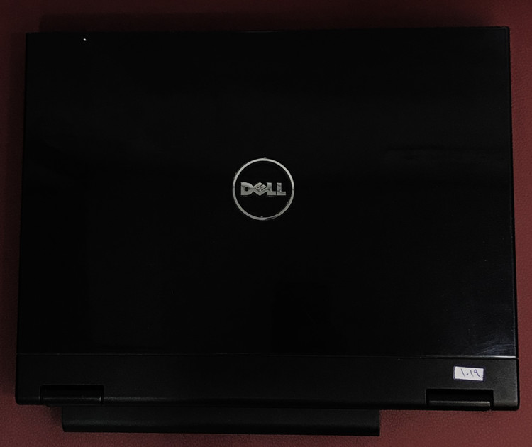 لپ تاپ استوک دل مدل DELL 1310 COR2/4 GB / 250 HDD