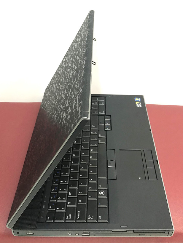 لپ تاپ استوک اروپا Dell مدل DELL Precision M6500 CORi7 X920 /RAM8/128 SSD /17 LED
