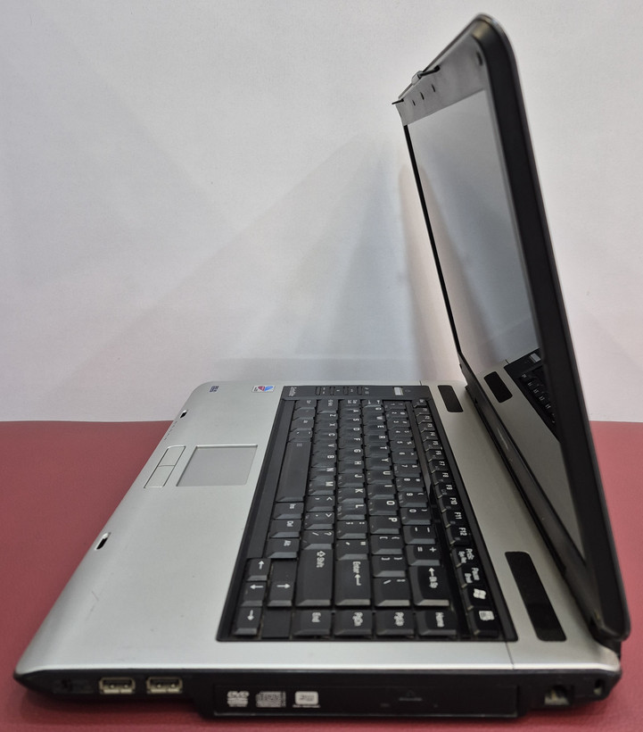 لپتاپ استوک توشیبا مدل TOSHIBA A105/CPU PENTIUM(R) /RAM 2/HDD 160 GB /15 INCH