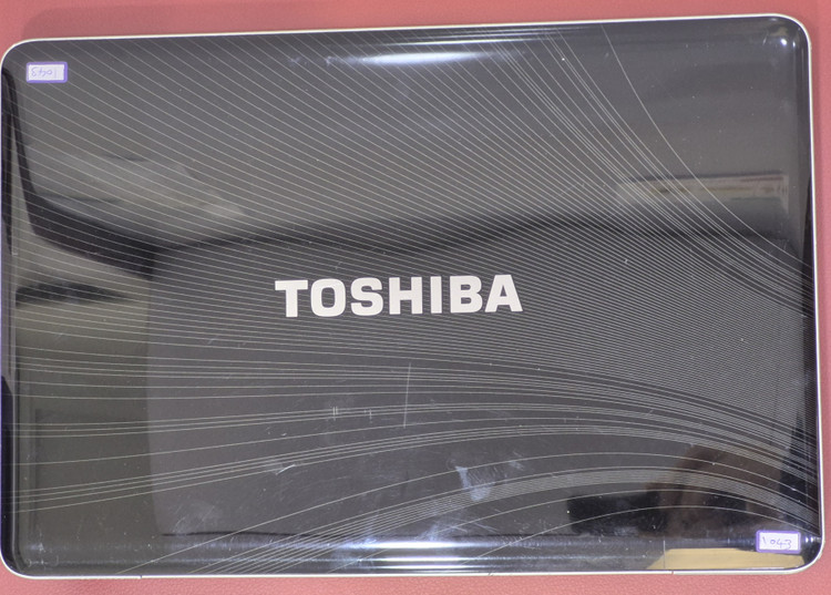 لپتاپ استوک نسل یک توشیبا مدل TOSHIBA /CPU COR i7 Q720/RAM 4 GB /HDD 500 GB /15.6 INCH