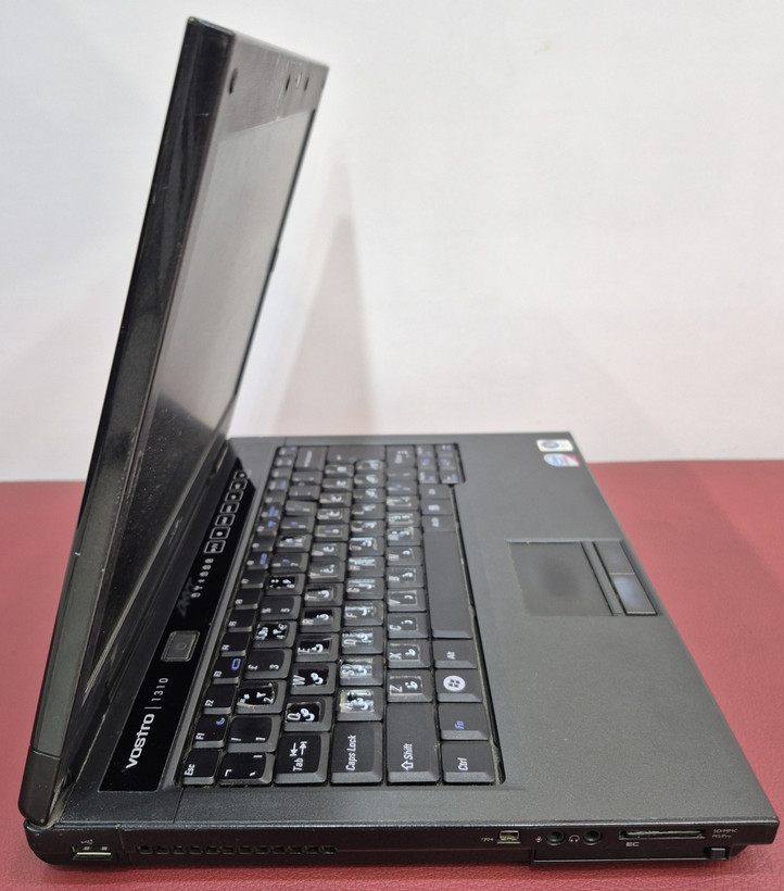 لپتاپ استوک دل مدل DELL 1310 /CPU COR 2 DUO T9300/RAM 3 GB /HDD 320 GB /14 INCH