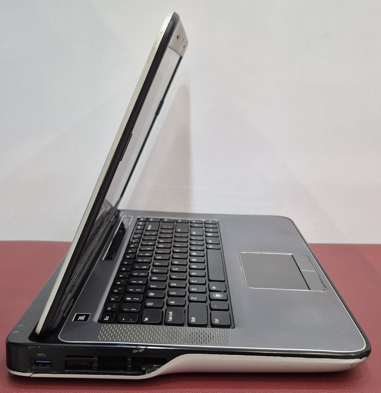 لپتاپ استوک دل مدل DELL XPS L502X /CPU CORi7 2630QM /RAM 6 GB/HDD640 GB /15.6 INCH
