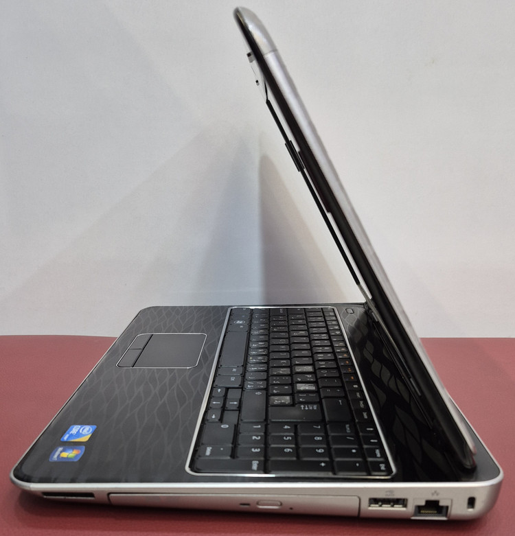 لپتاپ استوک دل مدل DELL 5010 /CPU COR i7 Q740 /RAM 4 GB/HDD 640 GB /15.6 INCH