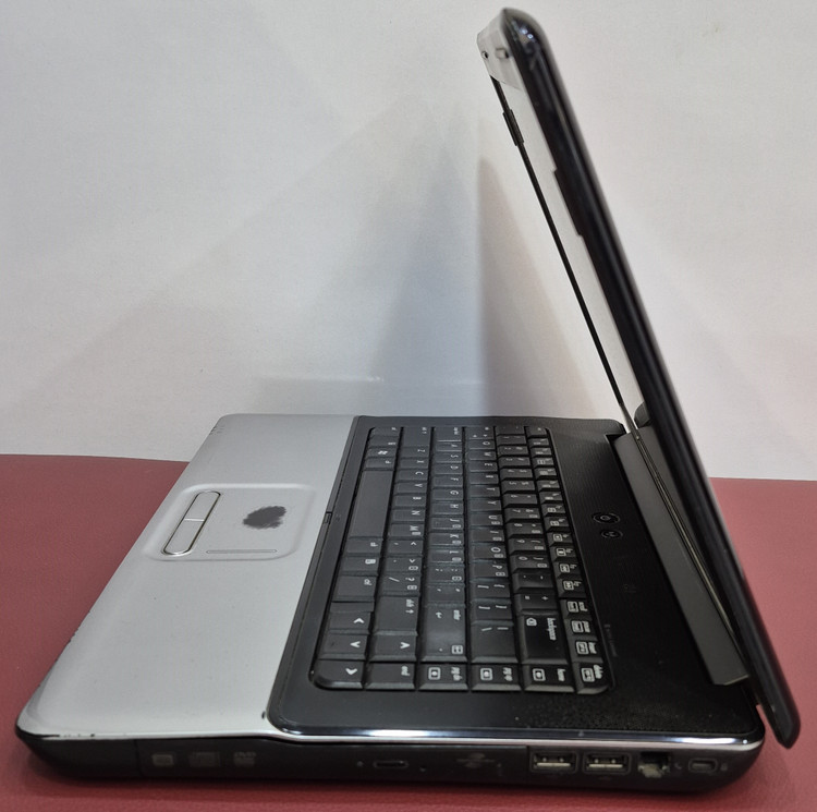 لپتاپ استوک کامپگ مدل COMPAQCQ50 /CPU INTEL PENTIUME T3200 /RAM 2 GB/HDD 160 GB /14 INCH