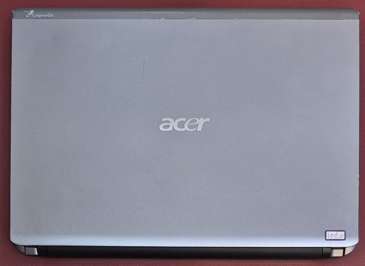 لپتاپ استوک ایسر مدل ACER 4810 /CPU INTEL GENUINE PENTIUM (R) U4100 /RAM 4 GB/HDD 320 GB /14 INCH