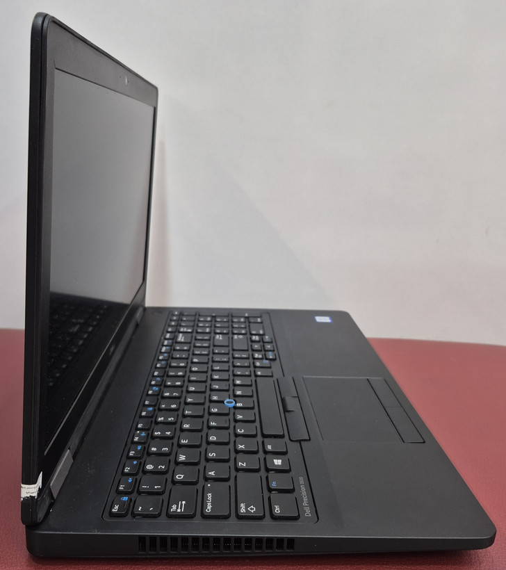 لپتاپ استوک دل نسل 6 مدل DELL 3510/CPU CORi5 6440HQ/RAM 8 GB /SSD 256 GB /VGA 2GB/15.6 INCH