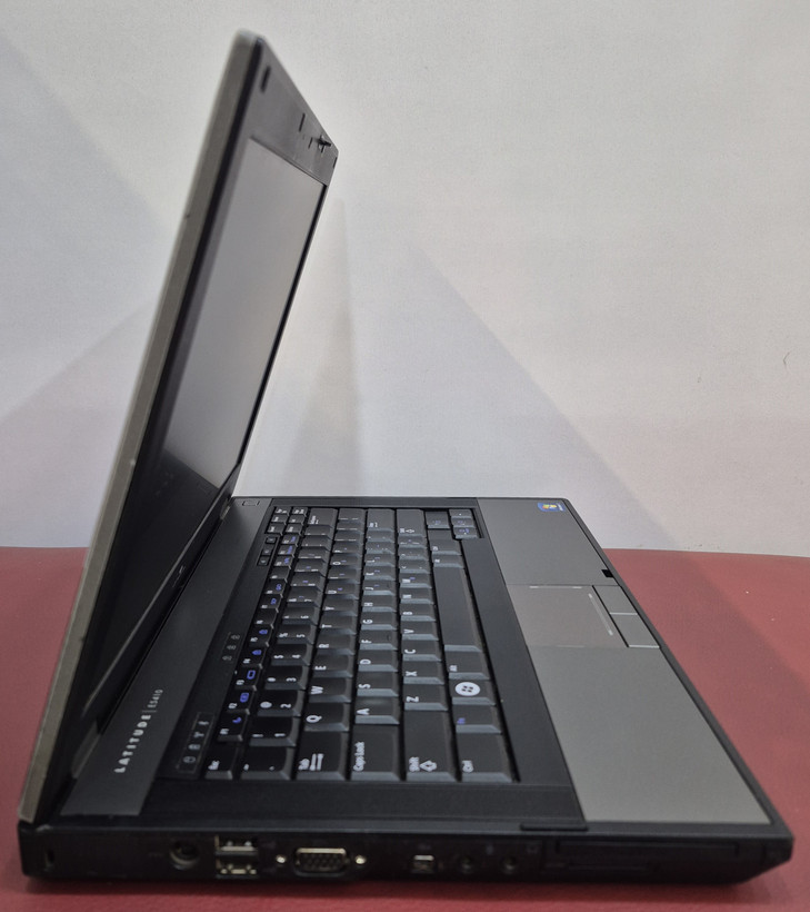 لپتاپ استوک دل نسل 1 مدل DELL E5410/CPU CORi5 M560/RAM 8 GB /H.D.D 320 GB /14 INCH