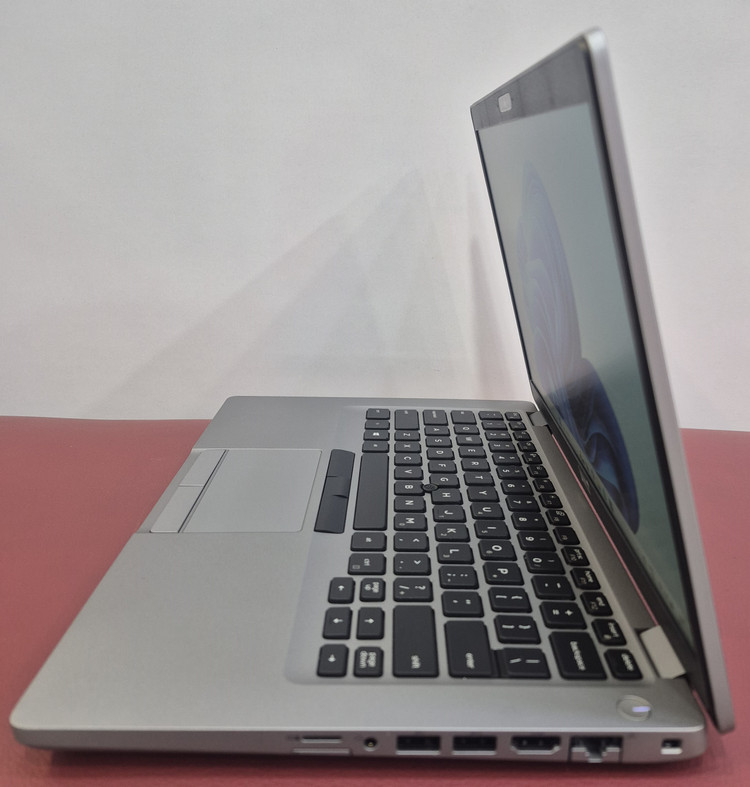 لپتاپ استوک دل نسل 10 مدل DELL LATITUDE 5410/CPU CORi5 10310U/RAM 8 GB /SSD 256 GB /14 INCH